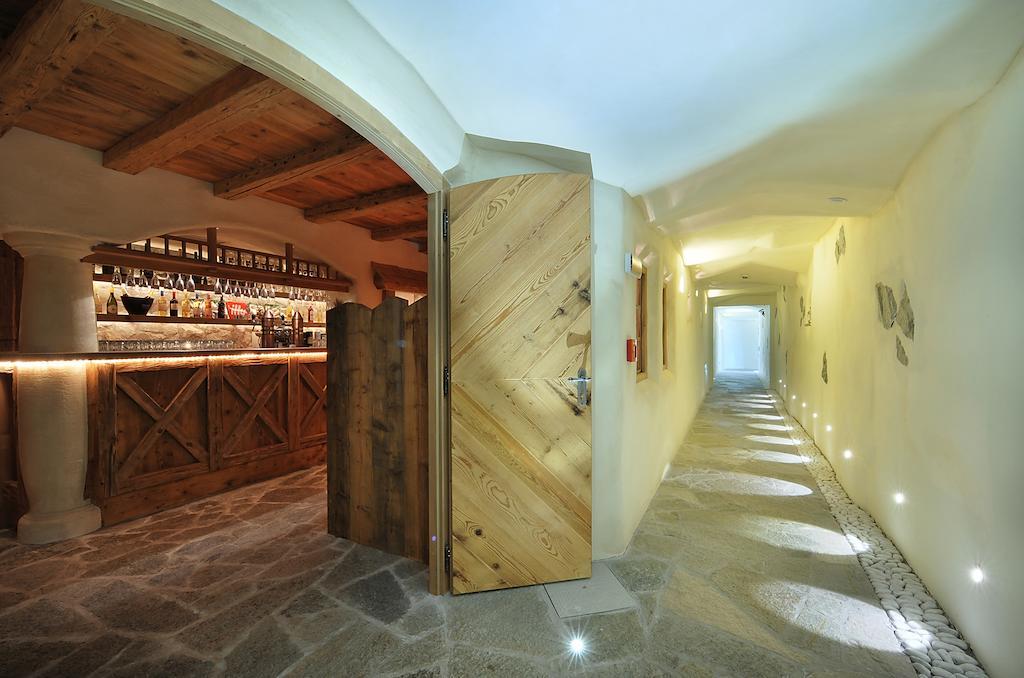 Sporthotel Rosatti Dimaro Exterior photo
